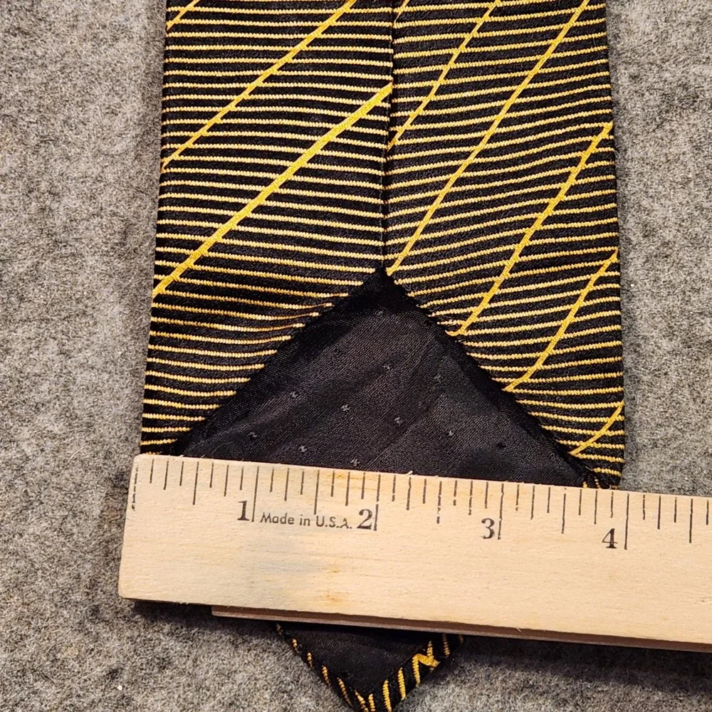 Vintage Bugatti‎ Silk Tie Black Yellow Stripe Mens Designer Luxury Necktie USA